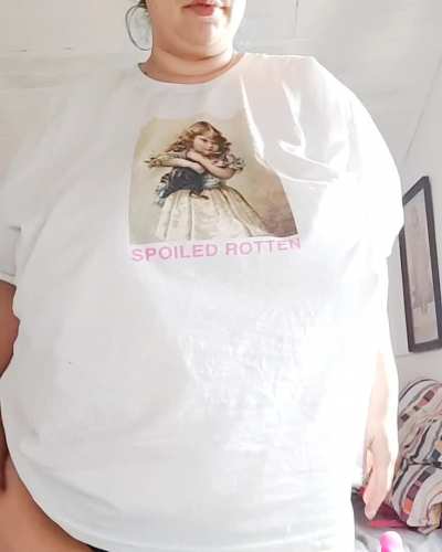 The return of the Titty Drop for your titty Tuesday!