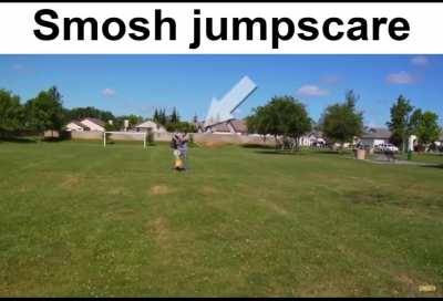 Jumpscare at 0:05