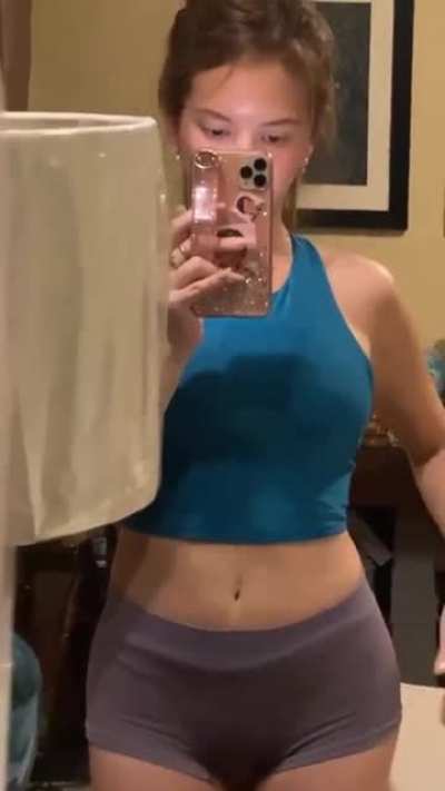 Ellen Adarna