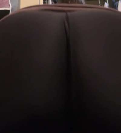 Does it look good in these🍑