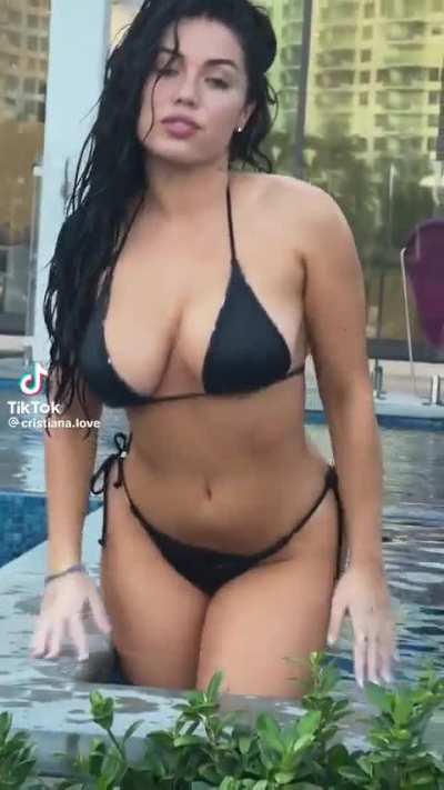@Cristiana.love