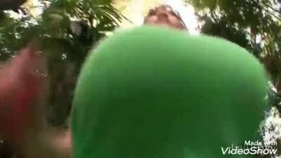 Hitomi Tanaka jogging