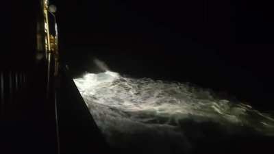 The seas start waking up