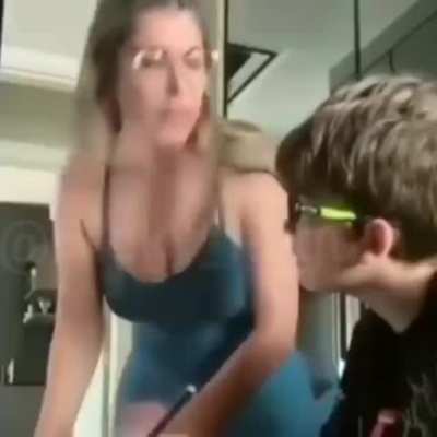 Kkkk