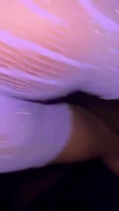 Avi_monae