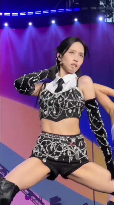 230706 Mina