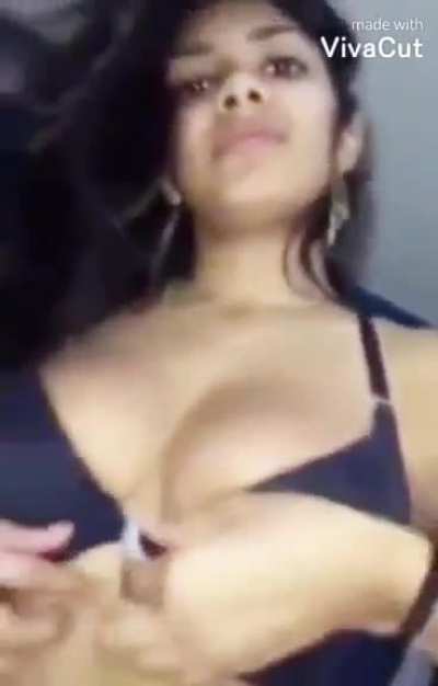 Extremely Cute GF just can't resist Riding her Boyfriend's Security guard " Full Video with Clear Audio " 🤤😋😍