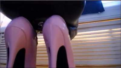 Very dominant European tranny with powerful dominant feet.