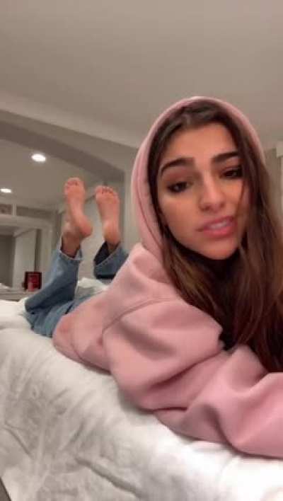 Another deleted feet vid - she&rsquo;s teasing us🥵🥵🔥