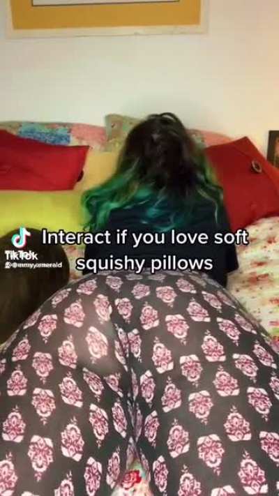 Soft & Jiggly No.130 (Pillow Time) 😱😍🤤🍑