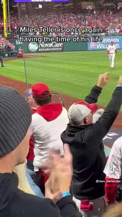 [Highlight] Top Gun Star Miles Teller celebrating Bryce Harpers home run.