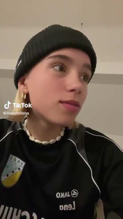 ur sister