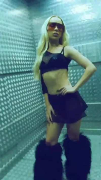 bad gyal sexy