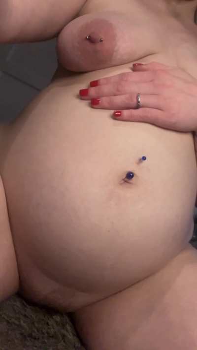 Hope my pregnant body makes your dick throb&hellip;