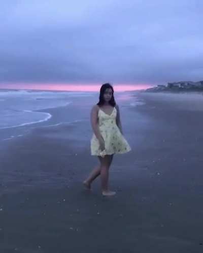 Beach flash deleted from her Instagram