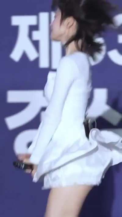 Oh My Girl - Arin 
