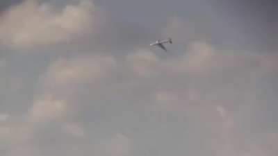 Boeing 747 Breaks Apart Mid Air