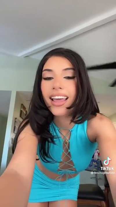 Latina mommy