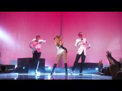 Jen performing &ldquo;booty&rdquo;