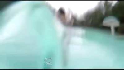 Poolside Twerking