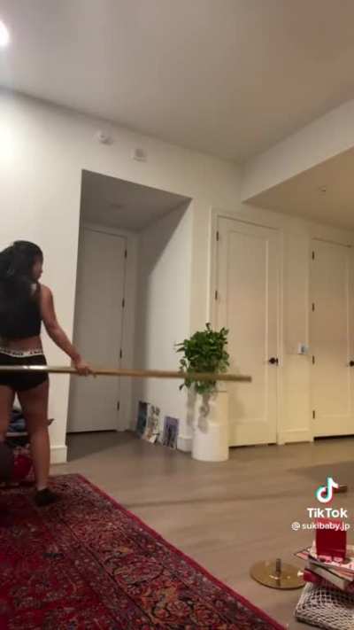 That ass is just to fat