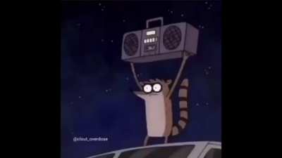 Literally the loudest video ive ever come across. Please this is a safety warning turn your volume down to like 1% or something.