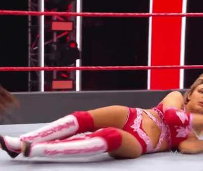 Pretty Pey Pey tossed back into the ring for more punishment 😍🤩