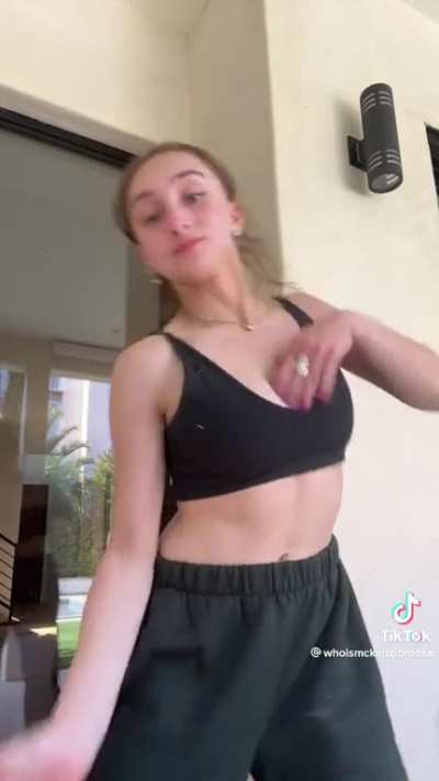Tits 🍒🍒