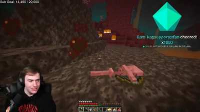 Minecraft, but he gets shocked every time he takes damage