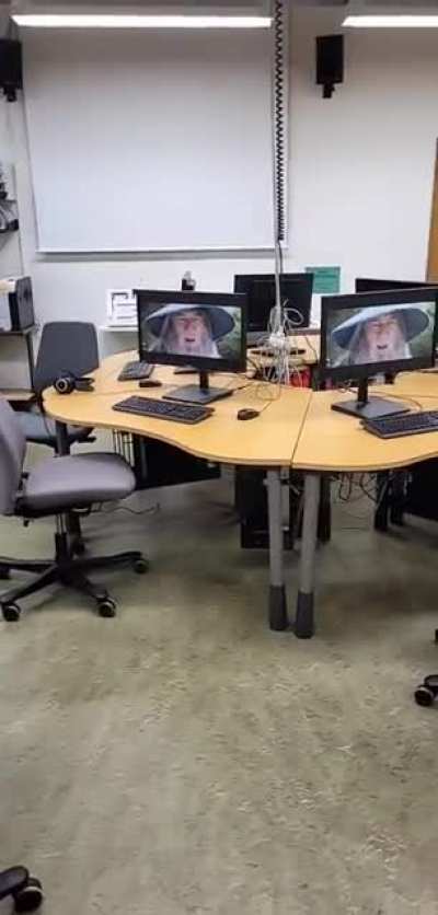Pranking my school playing gandalf sax