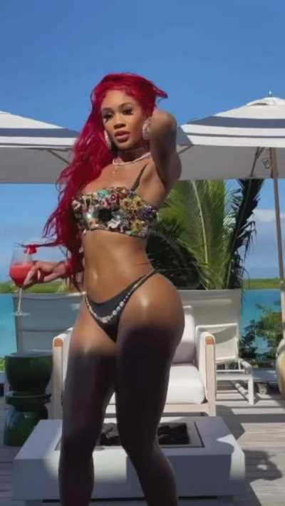 Saweetie showing off her fat ass