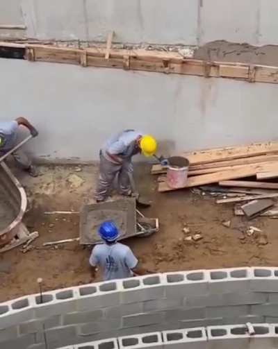 A simple job 😬