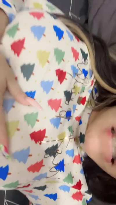 [Selling] I am available I get along ver y well with fetishes [RATE] ] [cam] [SEXT] [SUB] [PIC] [VID] [DOM] We cum together .