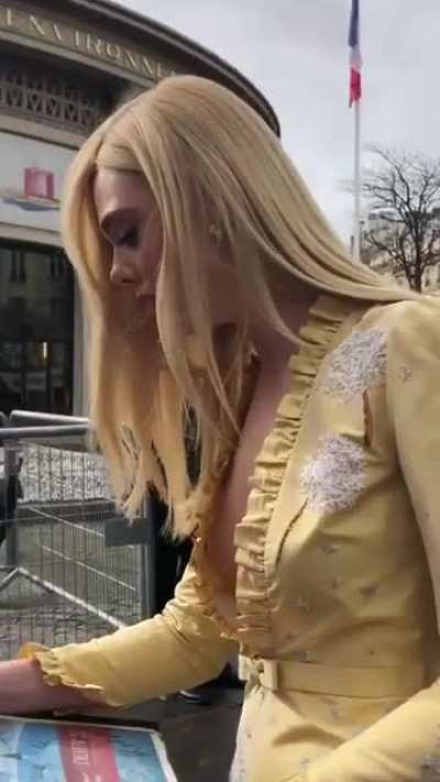 Elle Nip Slip