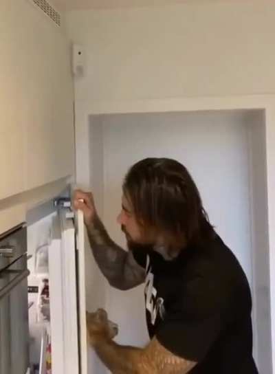 Damn Door