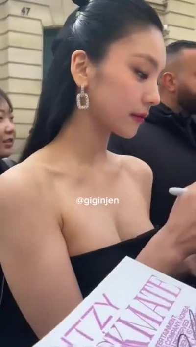 ITZY - Yeji