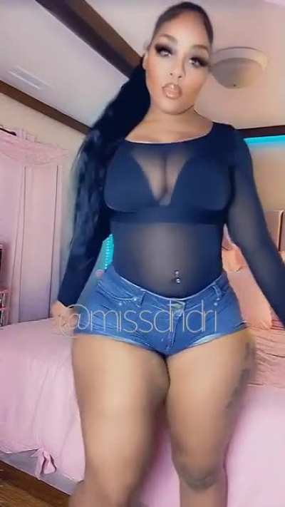 Dri (@missdridri)