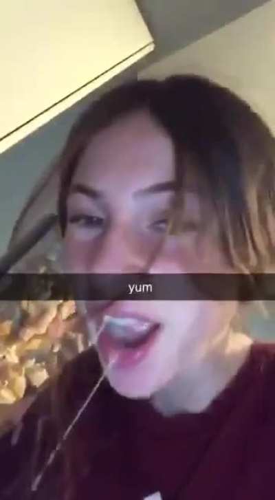 Ağzına akıtmışlar