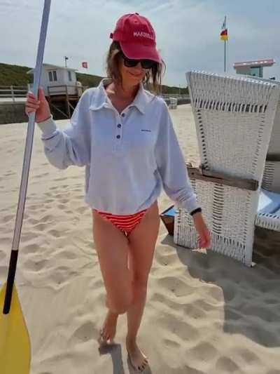 German Premium Milf on the Beach - Marlene Lufen