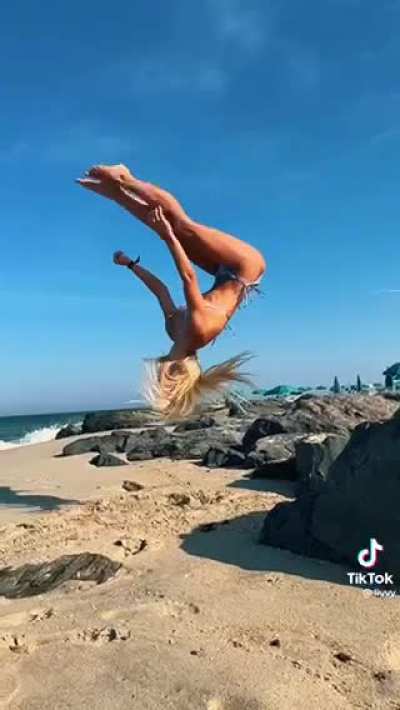 beach-nastics