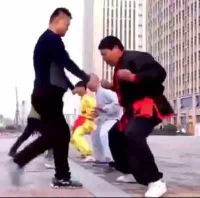 Hmb while I practice self defense from women&rsquo;s self defense