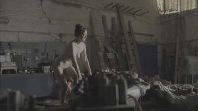Tanaya Beatty &amp;amp; Nadia Litz - double nudity in Crimes of the Future (2022)