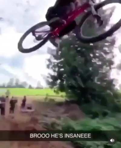 This insane biker