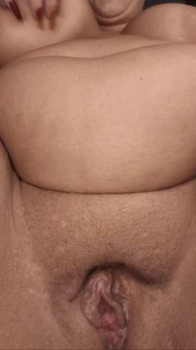 Y'all Love MomBods and Fupas... Self-Ran Raw/Real Content... Cum 👀 My Wiggles &amp;amp; Jiggles 🍑⏳️😋