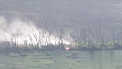Drone footage of Russian troops assaulting Ukrainian position near the village of Stelmakhivka using Chinese "golf carts". As reported they were supported by a tank.
