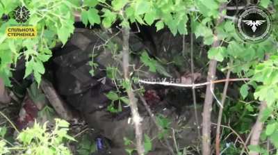 Drone strike on a Russian collecting bodies, video from 47th Mechanized Brigade 