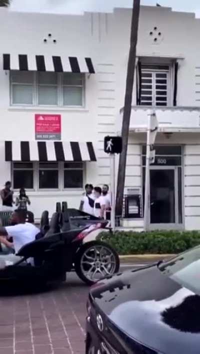 Man in Miami attempts to dine and dash. Waiters run after him and catch him