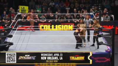 Mercedes Mon&eacute;, Harley Cameron &amp;amp; Julia Hart Clash in tag team action!