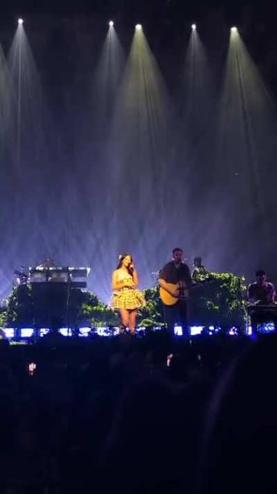 Kacey covering Kill Bill by SZA tonight in Sydney
