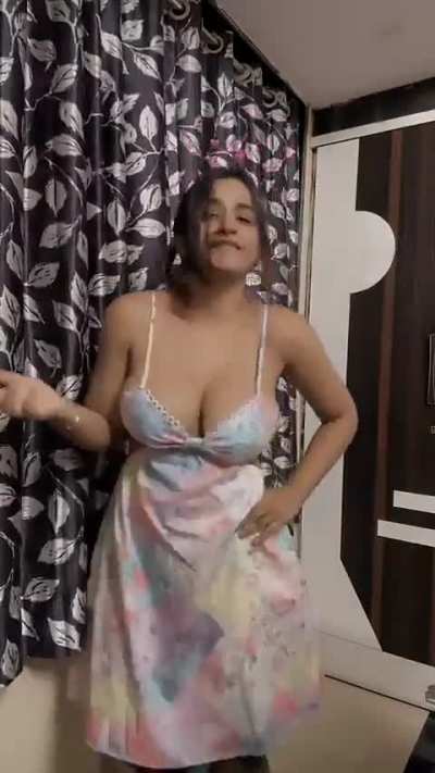 Just look at those jiggle suhu